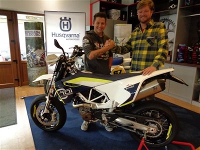 HUSQVARNA 701 SUPERMOTO --> RIDE OUT!!!