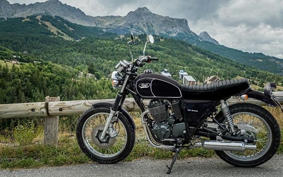 Fantic Caballero 700 Scrambler & SC Project Auspuff  Moto Morini X-Cape Sowie Senkung der Liefernebenkosten bei Mash! - Bild 17