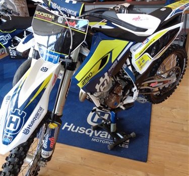 HUSQVARNA FC250 MY15 geht an eine neue Besitzerin ;) - Bild 2 HUSQVARNA FC250 MY15 geht an eine neue Besitzerin ;) - Bild 2