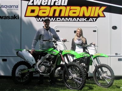 KX 250 F und KX 85 an Familie Auer übergeben! KX 250 F und KX 85 an Familie Auer übergeben!
