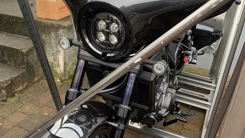 Gestern ist eine Lieferung mit einigen verfügbaren Fahrzeugen eingetroffen 