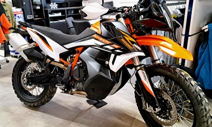 ... neu eingetroffen...