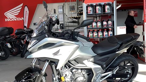 NC750X Modell 2023 mit DCT- oder Schaltgetriebe 