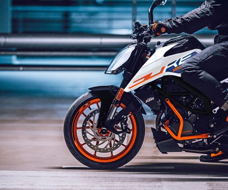 SPARE JETZT 500€ BEI KAUF EINER DUKE 125