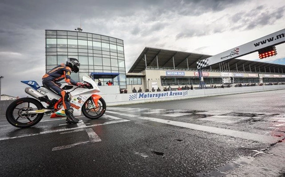 KINI Teamfahrer Daniel Krabacher startet beim Nothern Talent Cup Bild 2: KINI Teamfahrer Daniel Krabacher startet beim Nothern Talent Cup