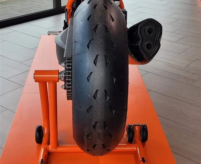 The Beast is back!... Bild 2: The Beast is back!...