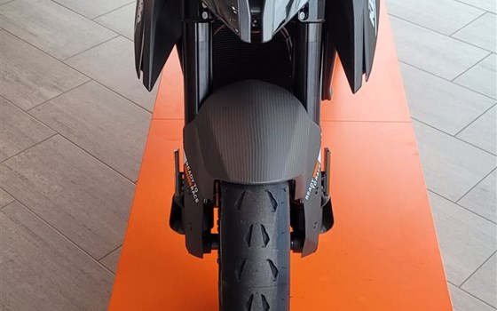 The Beast is back!... - Bild 1