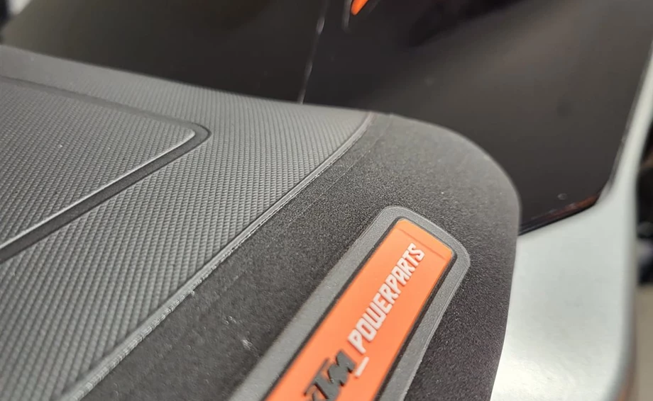 KTM Breuer goes Carbon Vol. 2 Bild 10: KTM Breuer goes Carbon Vol. 2
