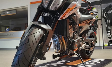 KTM Breuer goes Carbon Vol. 2