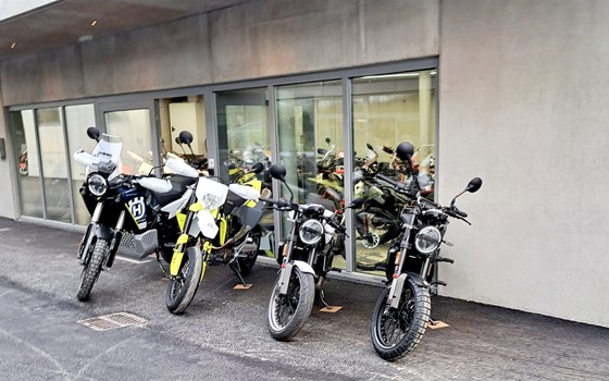 ... ORANGE/EXPLORER DAY... - Bild 3