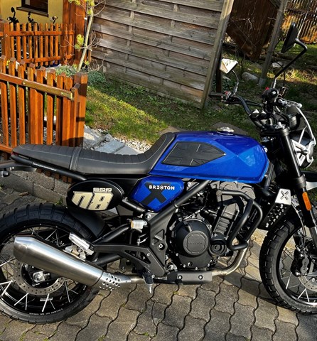 NEWS Limitiertes Sondermodell "Ozean" BX 500XC