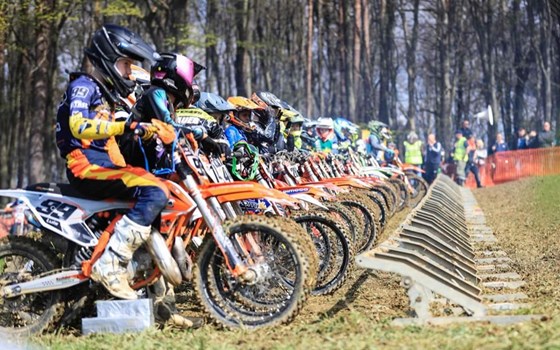 MX RENN-NEWS: TEAM RENNFAHRER LUIS HUBER #99 - Bild 2