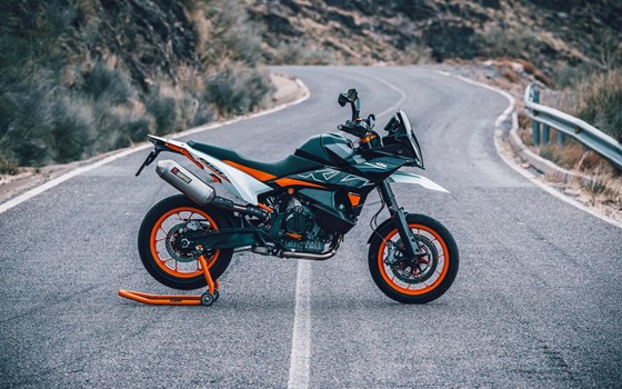 DIE NEUE KTM 890 SM T  - Bild 3
