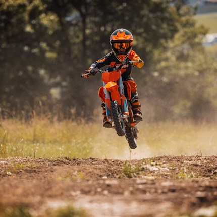 KTM / GASGAS NACHWUCHSFÖRDERUNG VON UND MIT BERNI WALZER! 


Beim Kauf eines der KTM oder GasGas KInder- Jugend SX Modelle 2023, ist ein Kindertrainingslehrtag mit dem 6- fachen End ... Weiter >>