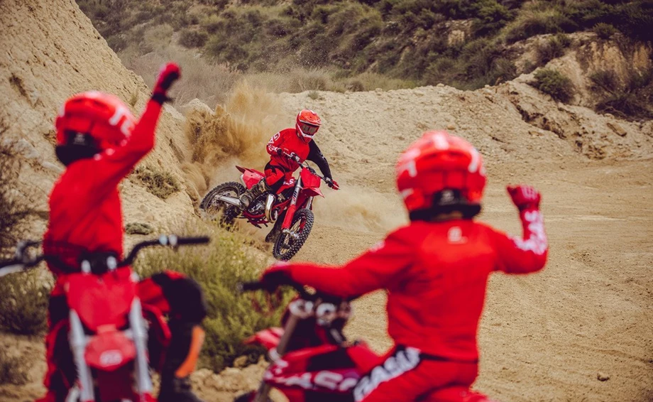 KTM / GASGAS NACHWUCHSFÖRDERUNG VON UND MIT BERNI WALZER! Bild 5: KTM / GASGAS NACHWUCHSFÖRDERUNG VON UND MIT BERNI WALZER!