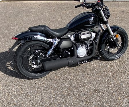 wieder frisch eingetroffen, 125er V2 von MITT