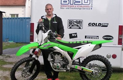 MX-1 Bikes von Kawasaki übergeben