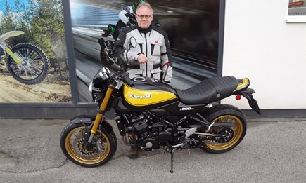  Motorradfahren wäscht die Seele vom Staub des Alltags rein. 