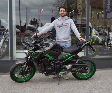 No plans,no maps, no GPS, no rules. Just ride!!