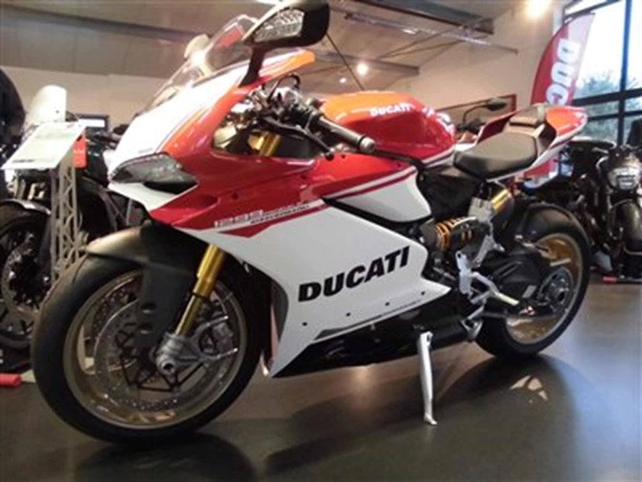 EXCLUSIV: Ducati Panigale 1299 S  Anniversario Bild 6: EXCLUSIV: Ducati Panigale 1299 S  Anniversario