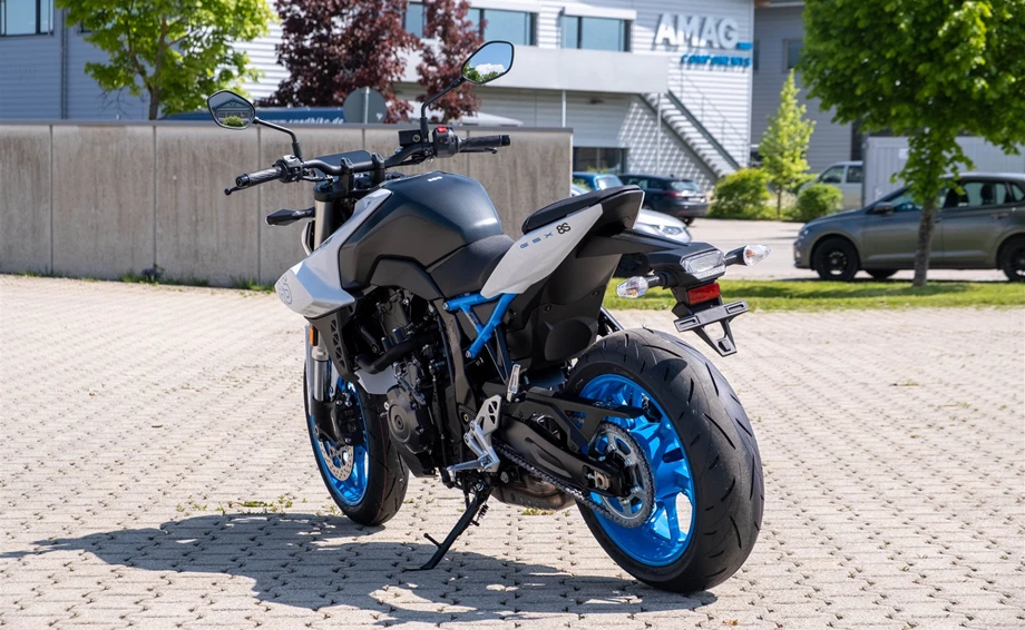 Neu eingetroffen Suzuki DL 800 DE V-Strom + GSX 8S  Bild 10: Neu eingetroffen Suzuki DL 800 DE V-Strom + GSX 8S