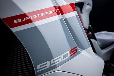 Ducati Supersport 950 S: neue Lackierung in "Iceberg White"
