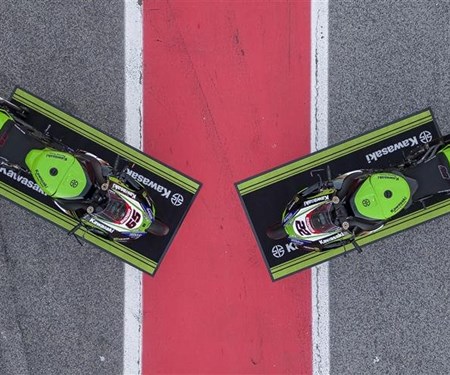 Neue Kawasaki-Motorradmatte jetzt erhältlich