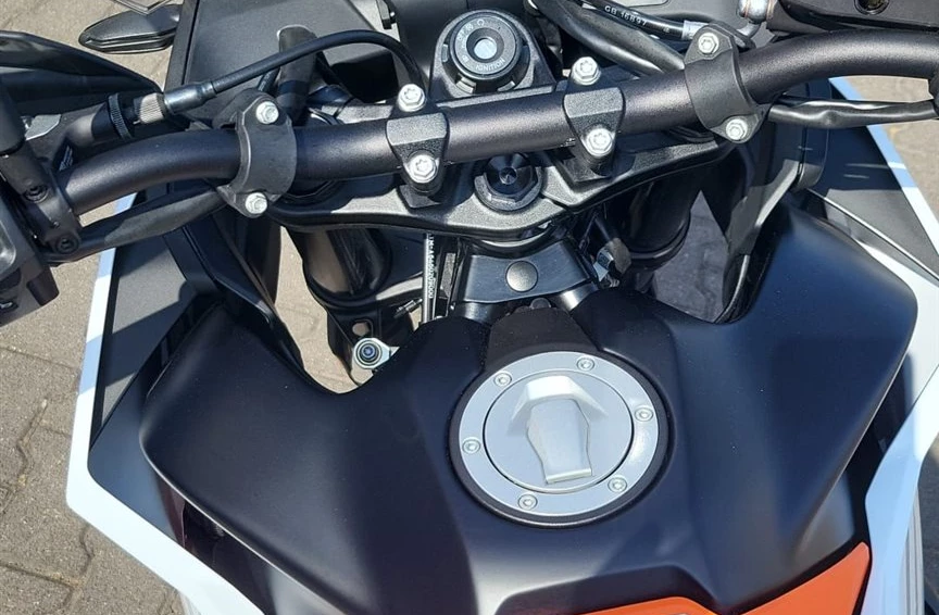 KTM 790 Adventure  Bild 3: KTM 790 Adventure