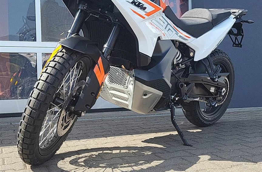 KTM 790 Adventure  Bild 5: KTM 790 Adventure