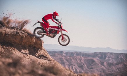 GasGas 700 SM und ES