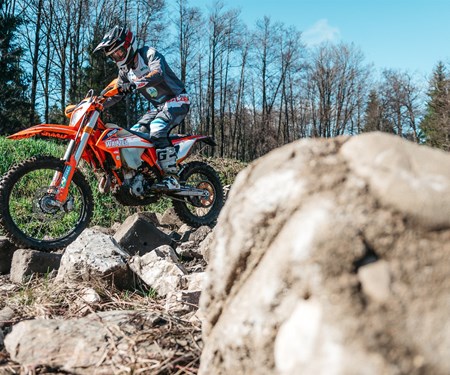Doppelsieg beim Enduro ÖM Rennen in Türnitz und Podiumsplatz beim Enduro GP Rennen in Schweden für die Walzer Armada! Doppelsieg beim Enduro ÖM Rennen in Türnitz und Podiumsplatz beim Enduro GP Rennen in Schweden für die Walzer Armada!