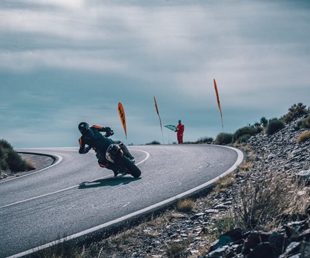 „890 SMT  2023 PRO-RIDER DEAL – JETZT DEIN GRATIS TECHPACK SICHERN“