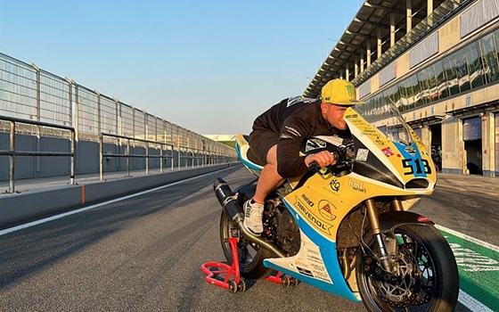 Full Throttle! Racing... - Bild 3