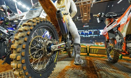 Dunlop stellt neuen Motocross-Reifen Geomax MX34 vor