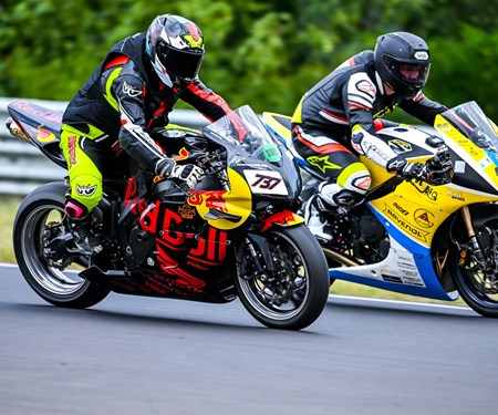 Full Throttle! Racing... 