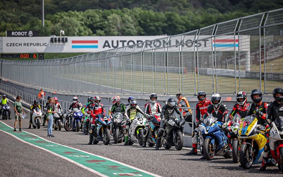 Full Throttle! Racing...  - Bild 6