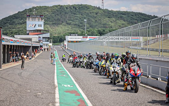 Full Throttle! Racing...  - Bild 4