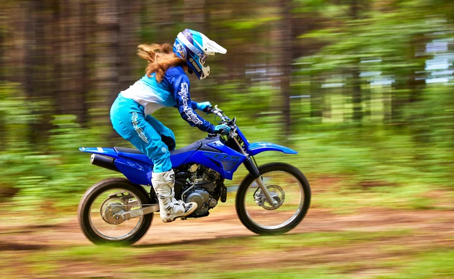 Yamaha Produktbereich „Off Road Competition“ feiert 50 Jahre YZ Bild 8: Yamaha Produktbereich „Off Road Competition“ feiert 50 Jahre YZ