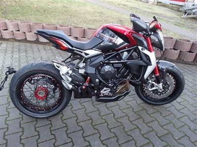 Winterzeit ist Umbauzeit. Hier ein paar Auspuffkits für MV Agusta Brutale & Dragster! - Bild 9