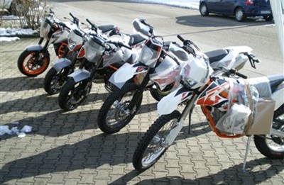 Erstanlieferung KTM-Bikes 2015