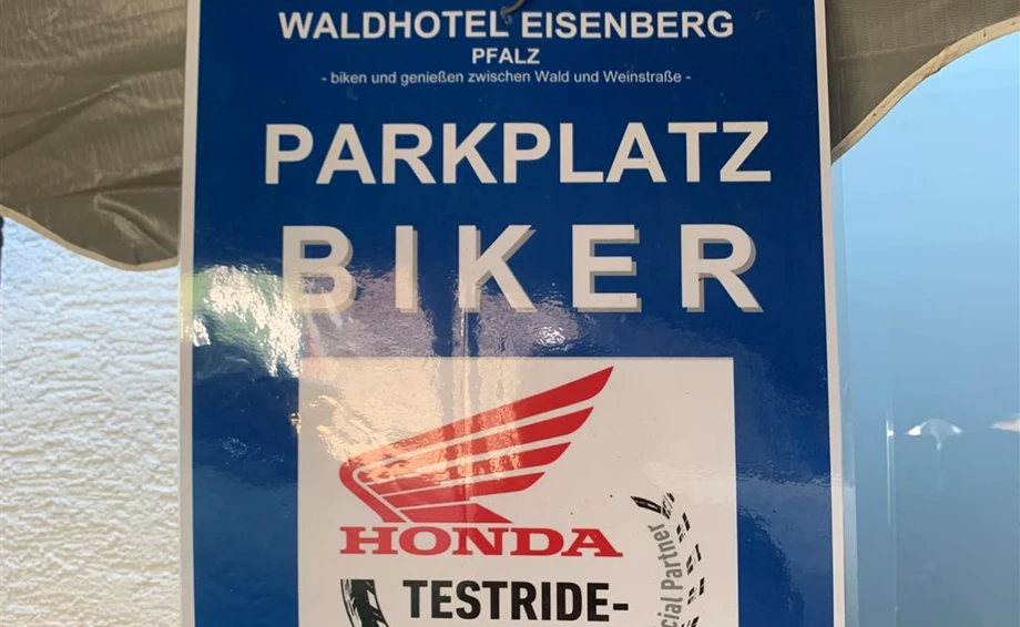 Honda-Kooperation mit Motorradtourismus: Motorradurlaub zum Wohlfühlen im Waldhotel Eisenberg in der Pfalt Bild 4: Honda-Kooperation mit Motorradtourismus: Motorradurlaub zum Wohlfühlen im Waldhotel Eisenberg in der Pfalt