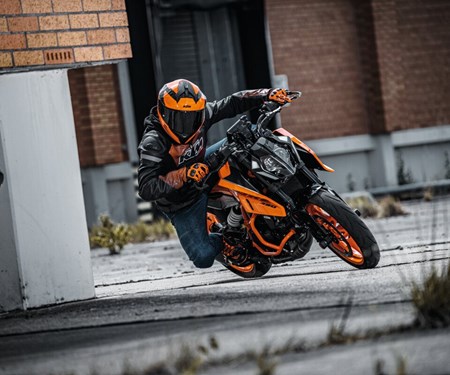 KTM 390 DUKE 2024 