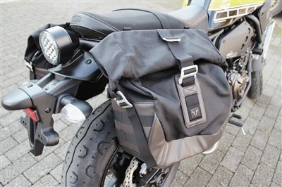 Taschen LAT.Yamaha XSR700 P