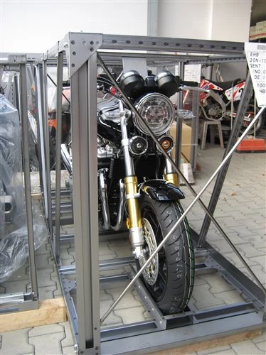 Honda Semmler - CB1100RS eingetroffen  Bild 2: Honda Semmler - CB1100RS eingetroffen