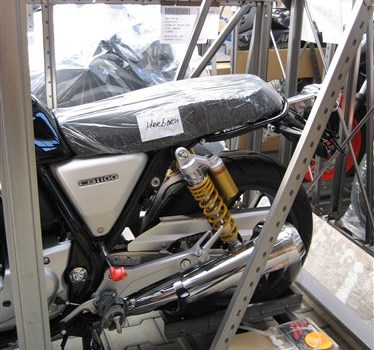 Honda Semmler - CB1100RS eingetroffen  - Bild 4 Honda Semmler - CB1100RS eingetroffen  - Bild 4