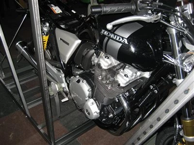 Honda Semmler - CB1100RS eingetroffen  Bild 7: Honda Semmler - CB1100RS eingetroffen