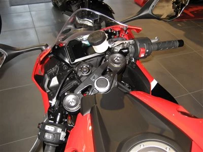 Honda Semmler - Fire Blade 2017 eingetroffen Bild 5: Honda Semmler - Fire Blade 2017 eingetroffen