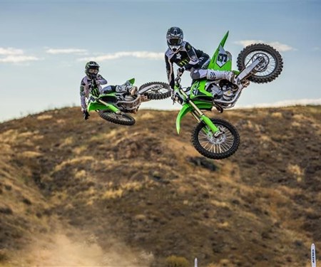 Die neue KX450 ist startklar