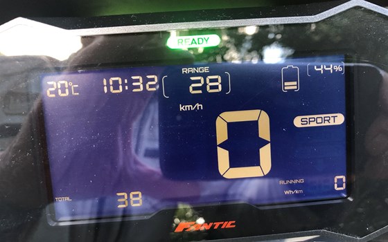 Erste Fahrt mit dem Fantic Issimo City E-Roller - Stadtflitzer - " Made in Italia " Inkl. Rückwärtsgang! - Bild 3