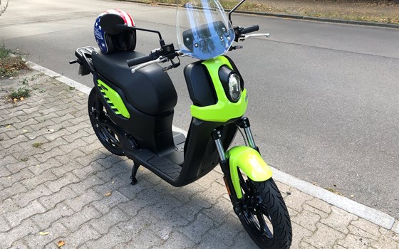 Erste Fahrt mit dem Fantic Issimo City E-Roller - Stadtflitzer - " Made in Italia " Inkl. Rückwärtsgang! - Bild 9